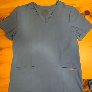 Figs Casma Ciel Blue Small Top